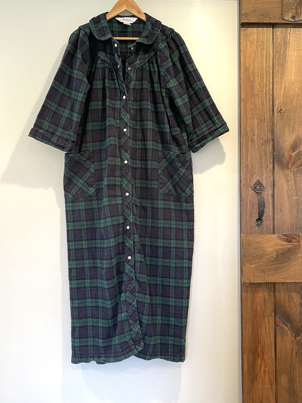 Vermont Country Store Blue Green Plaid Flannel Snap Front Robe Cabincore Rustic